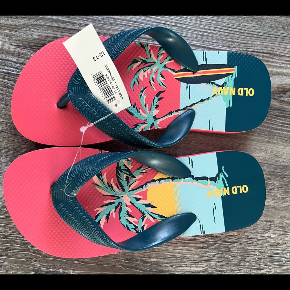 NWT Old Navy Flip Flops